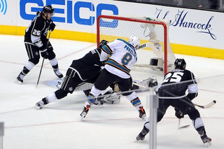 Illustration for article titled With A Little Luck And A Gigantic Glove Save, The Kings Carry On